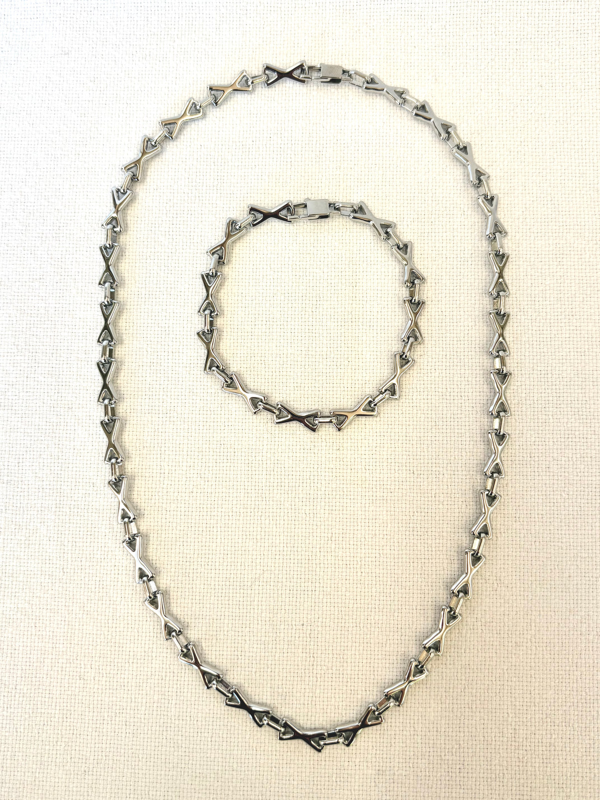 XOXO Silver Bracelet and necklace Glosse Jewellery