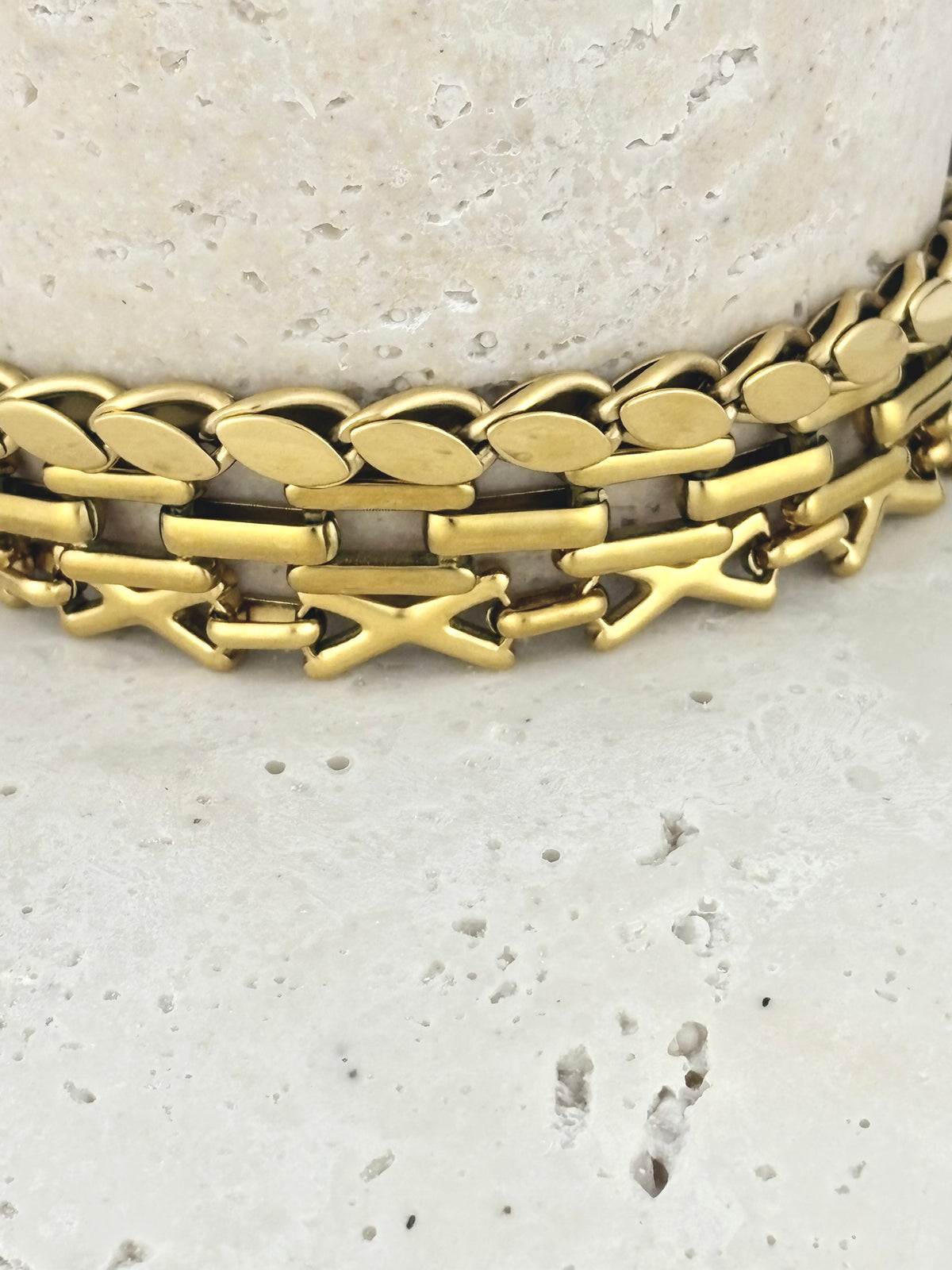 Sloane Gold Bracelet close up detail